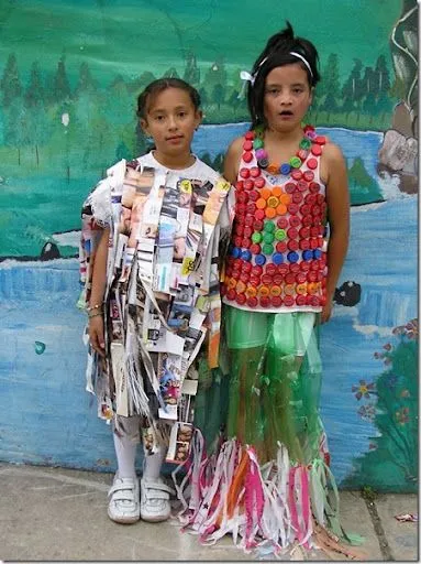 Disfraces escolares con materiales reciclados | pintar y jugar ...