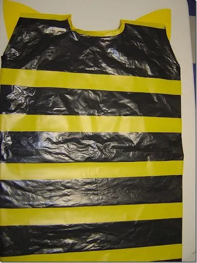 Disfraz de abeja hecho con bolsa de basura | idisfraz, ideas para ...