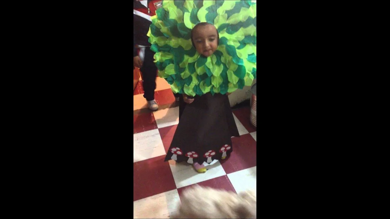 Disfraz arbol - YouTube Disfraz arbol - YouTube
