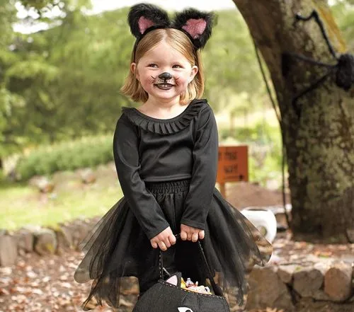 Como hacer un disfraz de gato para niña con un tutú | Todo Halloween