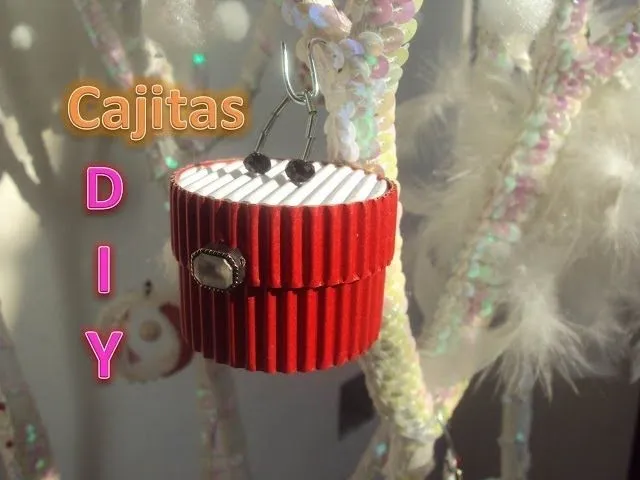 DIY: Cajitas de regalo FACIL [Carlu2013] - YouTube