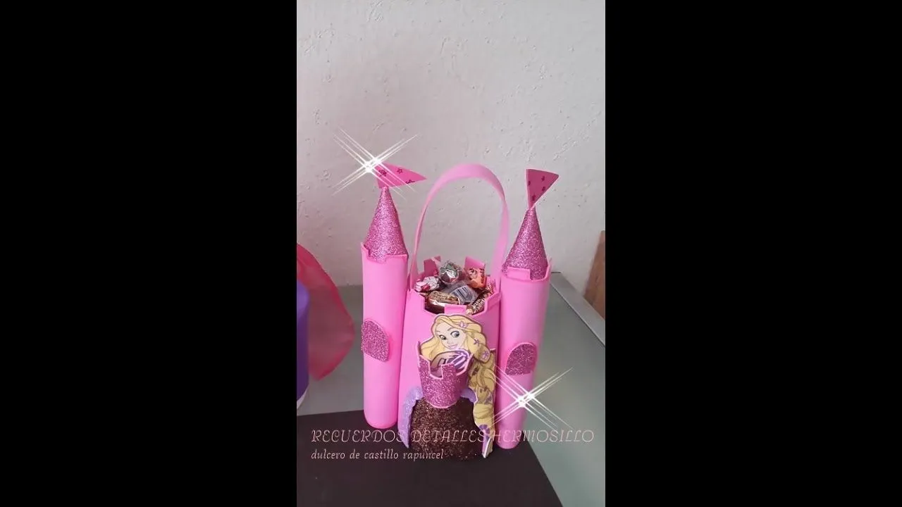 DIY como hacer dulcero de princesa castillo con Botella Pet - YouTube