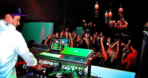 DJ Brian Dawe prescribes only the finest club beats - Club Dance Mixes