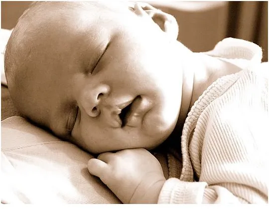 Cuanto debe dormir un bebé?