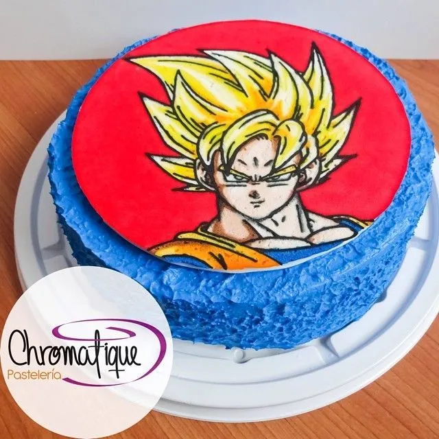 Dragon Ball Z Goku Cake (Torta de Dragon Ball Z Goku) https://www ...