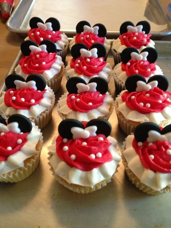 Edible Fondant Minnie or Mickey Mouse Ears and Bow Set Cupcake ...