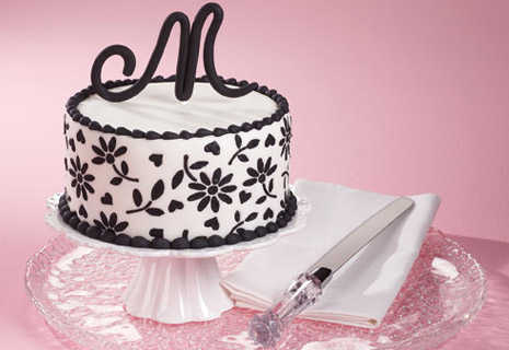 Elegantes pasteles de boda en blanco y negro | Fiesta101