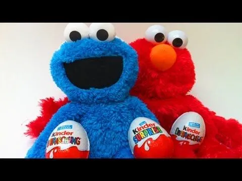 Elmo & Cookie Monster unwrapping Kinder Surprise Eggs Sesame ...