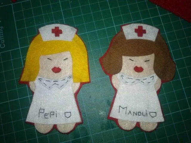 Las enfermeras | Manualidades echas por mi de fieltro | Pinterest