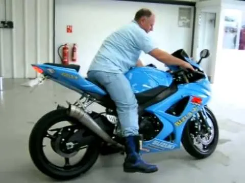Espectacular Suzuki GSXR 1000 Videos De Motos Suzuki Moto GP - YouTube