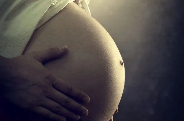 Un estudio relaciona la obesidad con el embarazo