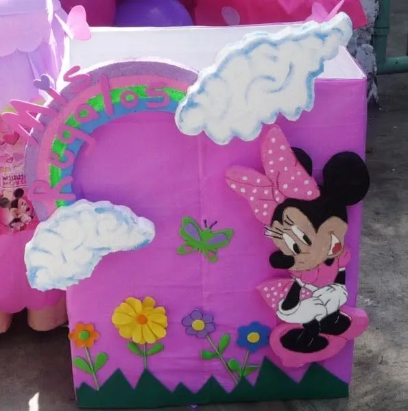 Cajas forrada con papel crepe para baby shower - Imagui