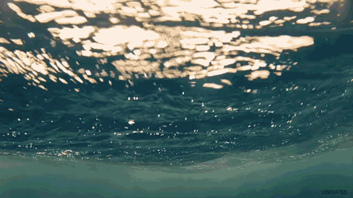 fAbiio fromciip — “Sumergirme bajo el agua y ver como las burbujas...