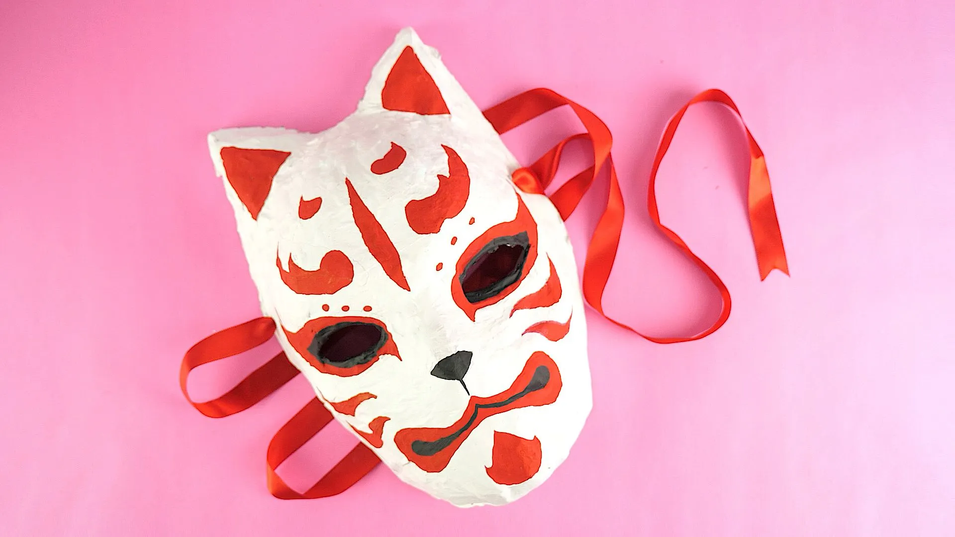 Cómo fabricar una máscara (con imágenes) - wikiHow