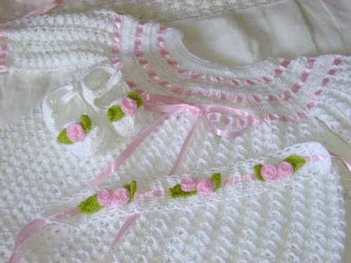 Faldellines Todo En Crochet Tejidos A Mano Para Bebes - Bs. 15.500 ...