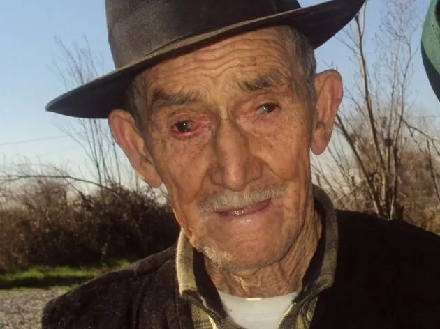 Familia busca a abuelito de 84 años extraviado en el sector El ...