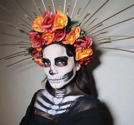 Famosas que se disfrazaron de Catrina para celebrar el Día de Muertos 2021:  fotos | Univision Famosos | Univision
