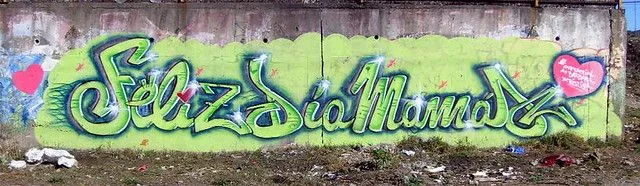 Graffiti que diga te amo mama - Imagui