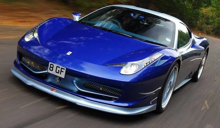 Ferrari 458 Italia Emozione, azul pitufo y 602 CV de la mano de ...