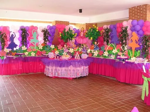 Decoración de mesa para fiesta infantil barbie mariposa - Imagui