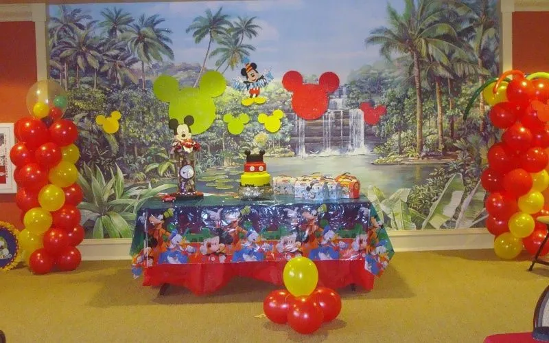 Decoración foamy Mickey Mouse - Imagui