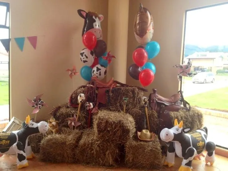 Fiesta vaquera de mis hijos rincón para las fotos | Cowboy party ...