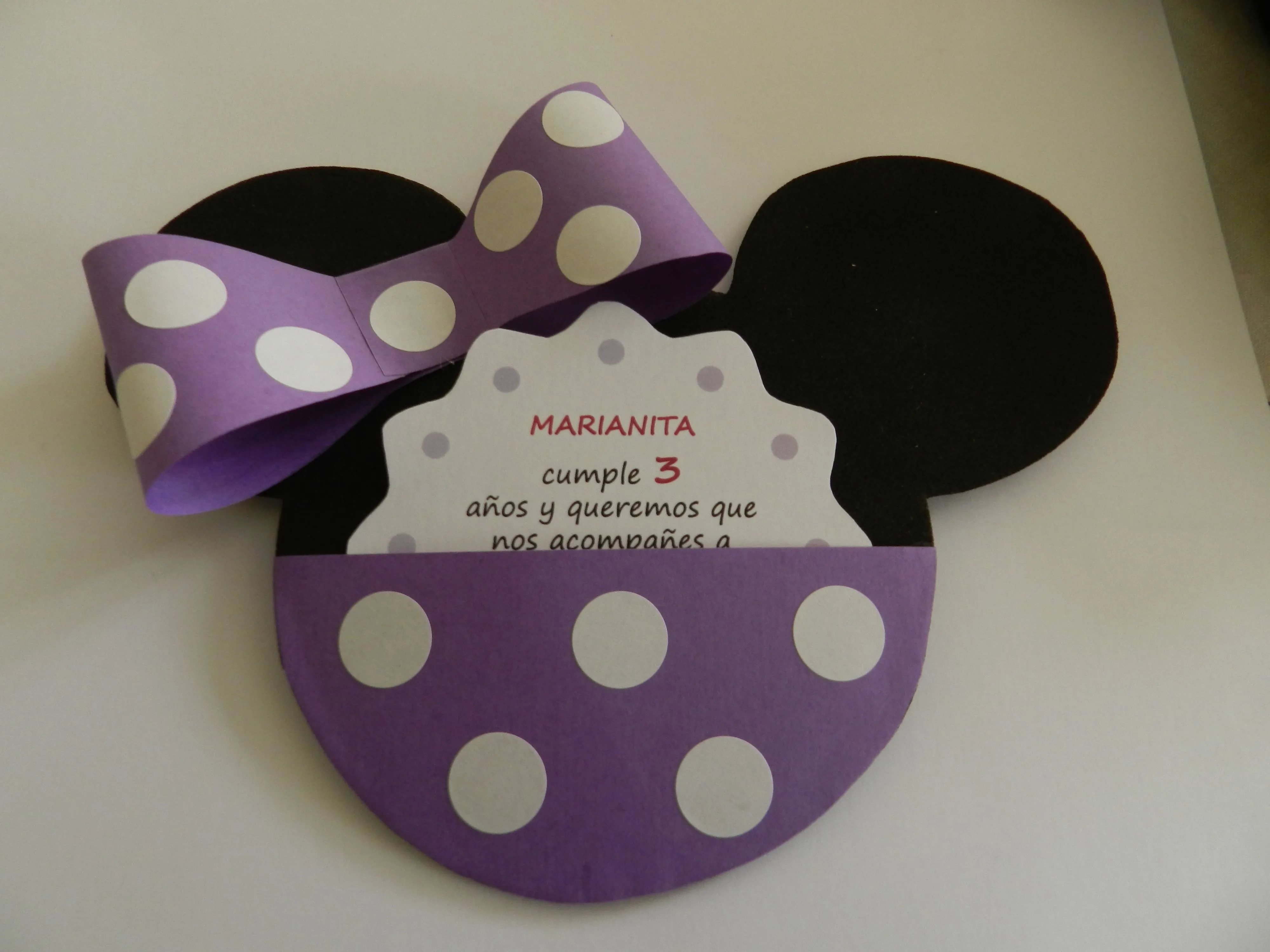 Invitaciones de cumpleaños Minnie y Mickey | Mamá habla.