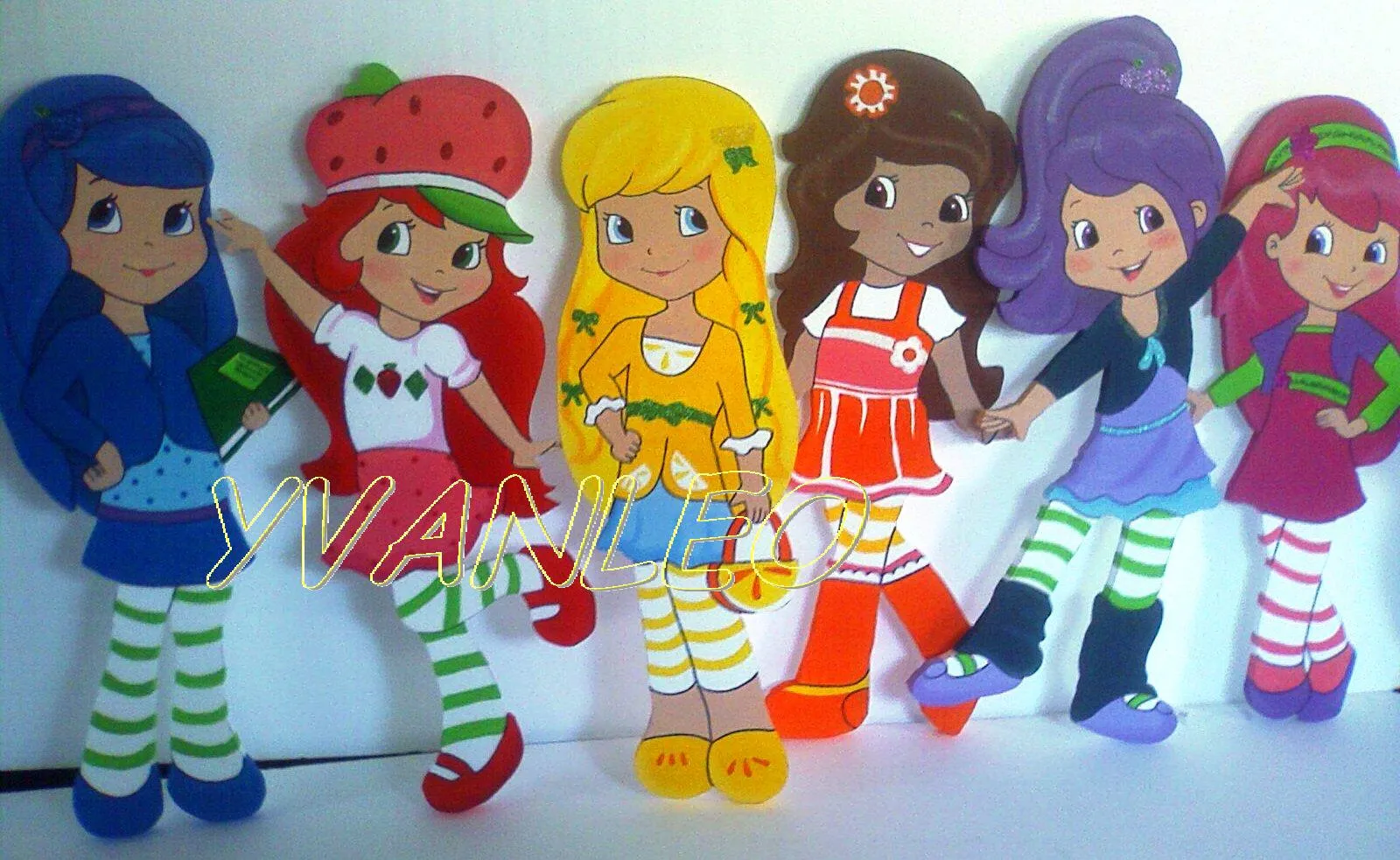 TODO EN FIGURAS DE ANIME YVANLEO: FRUTILLITAS TODO EN FIGURAS DE ANIME YVANLEO: FRUTILLITAS