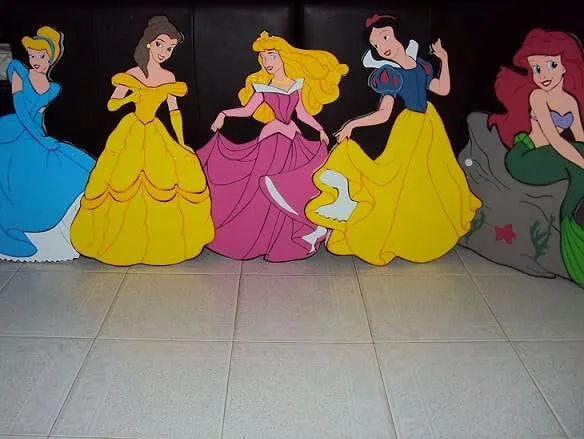 Moldes de princesas de Disney en foami - Imagui