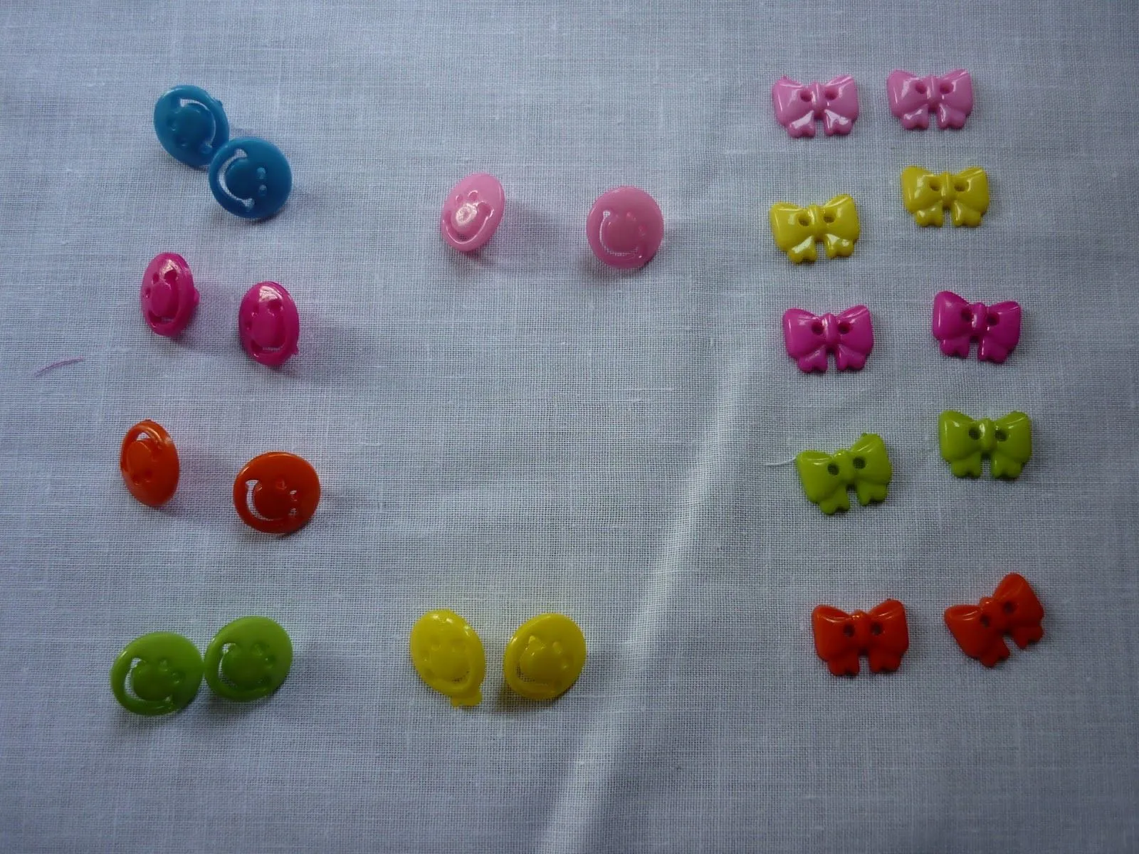 MATERIALES PARA MANUALIDADES : BOTONES PARA EMPEZAR TU NEGOCIO MATERIALES PARA MANUALIDADES : BOTONES PARA EMPEZAR TU NEGOCIO