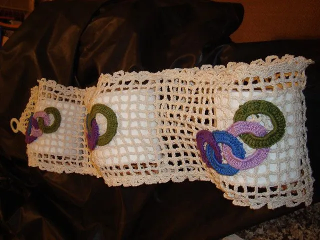 Filet crocheting | Flickr - Photo Sharing!