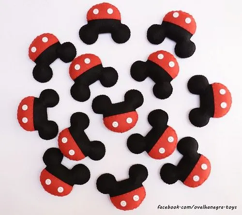 Flickriver: Photoset 'Mickey e Minnie' by ovelhanegra_toys