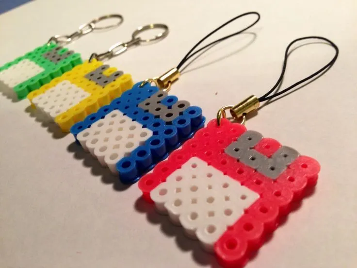 Floppy Disc magnets, keychains and charms made from perler beads ...