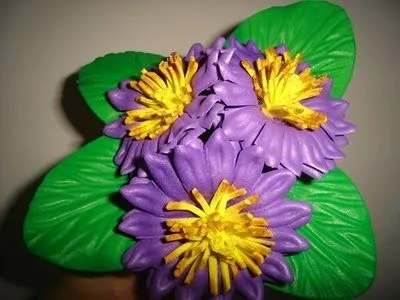 Como hacer una flor de foami - Imagui