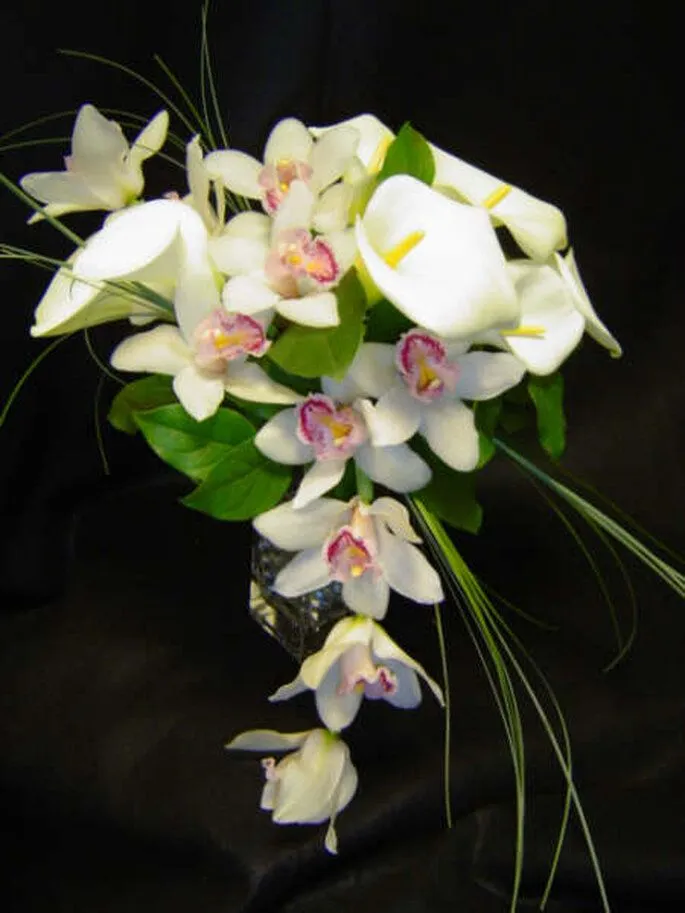 Flores artificiales para el ramo de novia