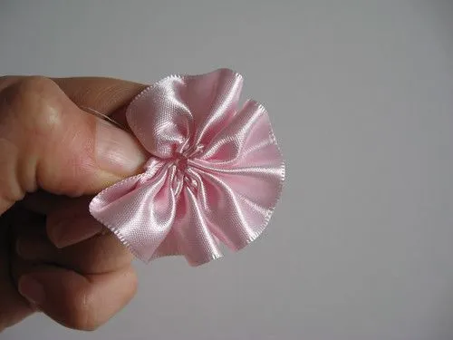 Flores de fita de cetim - Como Faz