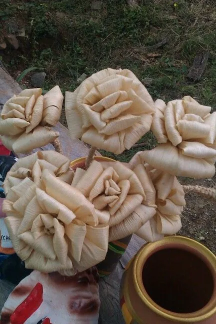 Flores hechas a mano hojas de maiz venezuela-guarico | Yai desing ...