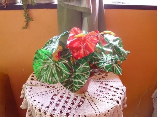 Flores hechas con botellas de pet - Imagui