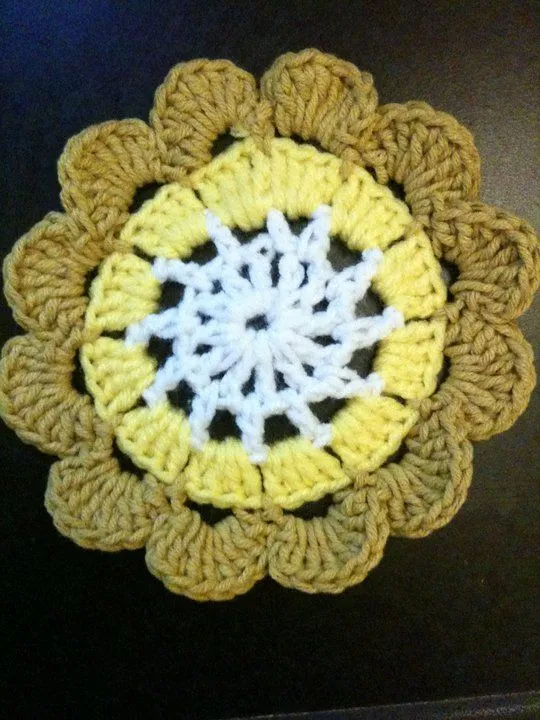 Crochet-ing Away: My Crochet Japanese Flowers / Mis flores ...