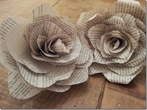 Flores, lazos y moños de papel de periódico : Blog de imágenes