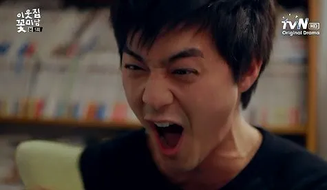 Flower Boy Next Door. Episodio 5 | ¡BOMBA SOJU! …y el líder. Flower Boy Next Door. Episodio 5 | ¡BOMBA SOJU! …y el líder.