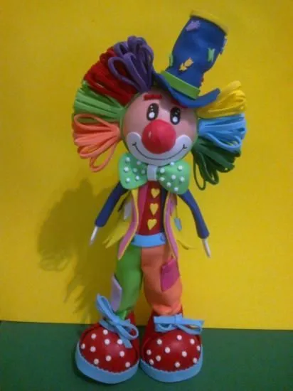 Fofucha Payaso on Pinterest | Clowns, Viorica Cakes and Foam Crafts