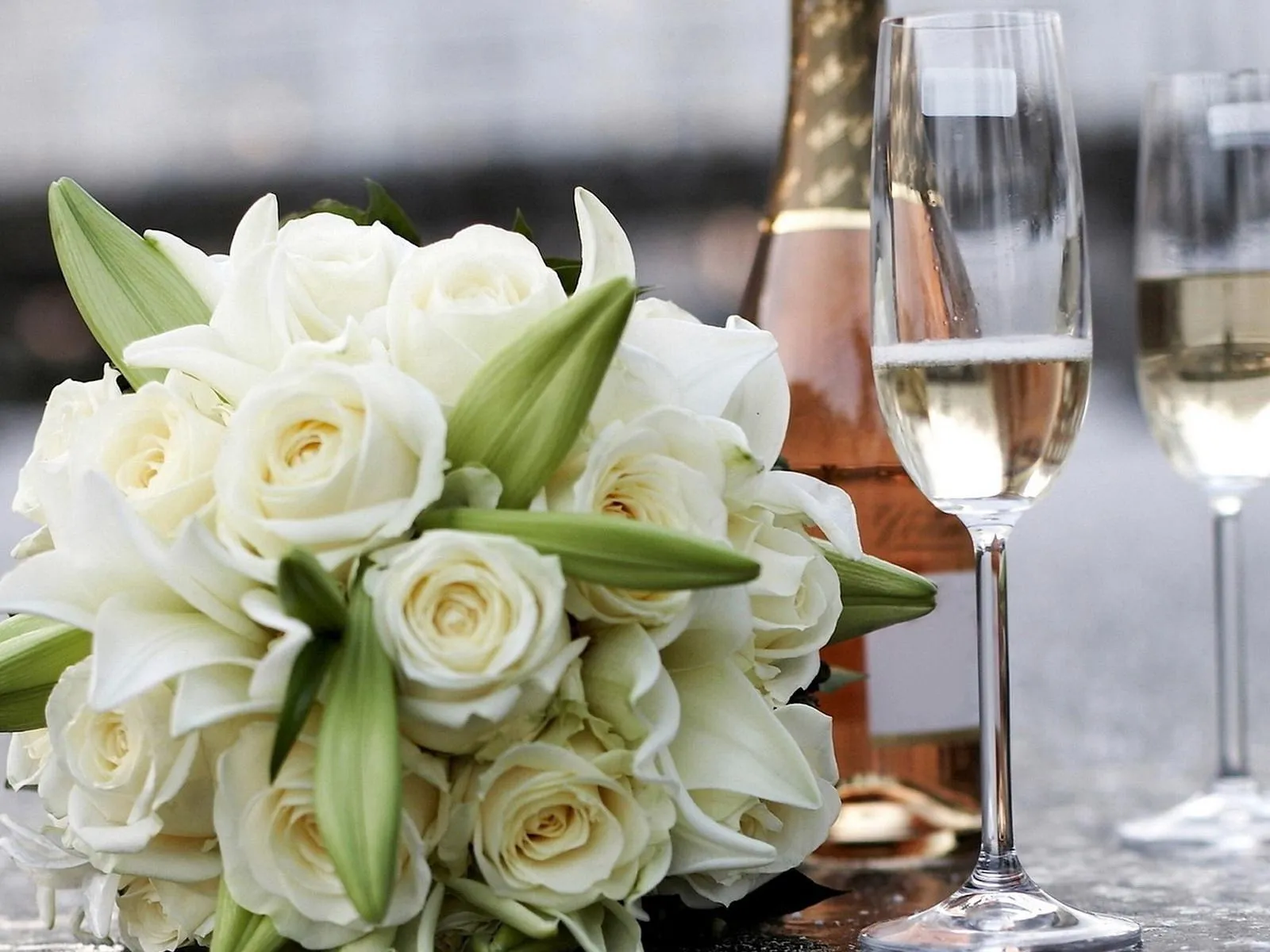 Fondo de Pantalla Flores y champan boda | Imagenes.Horabuena.com