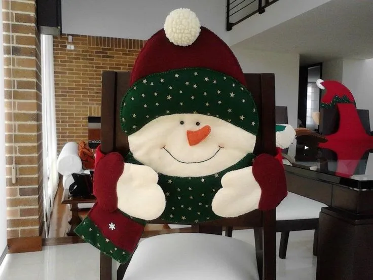 forros-navideños-para-sillas | Adornos de navidad | Pinterest ...