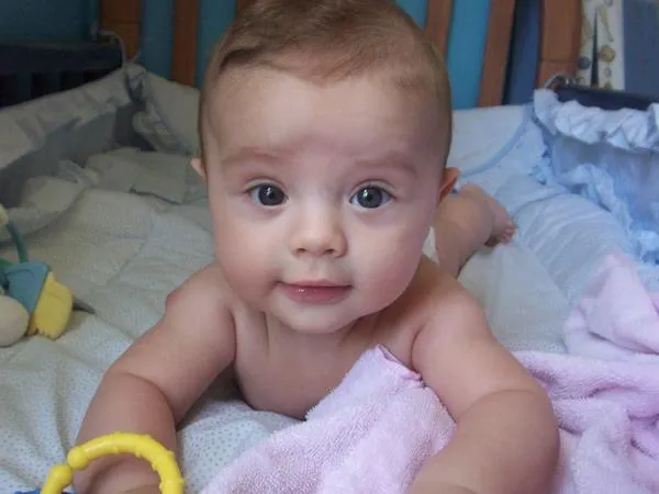 Imágenes del bebé más feo del mundo - Imagui
