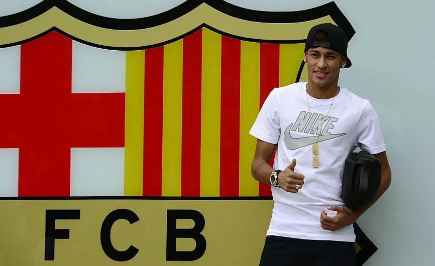 FOTOS: El día de Neymar en Barcelona | Foto 1 de 8 | Peru21