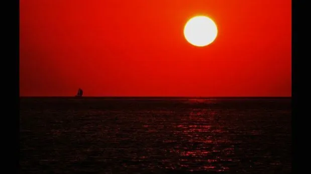 FOTOS: El Sol, atardeceres sobre el mar y paisajes en distintos ...