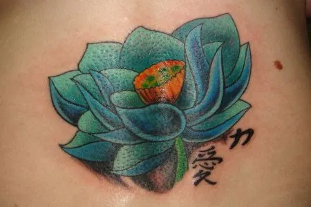 fotos de tatuajes: Tatuajes de flores japonesas