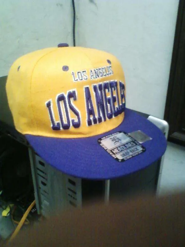 Fotos de Vendo!! Gorra plana Los Angeles Lakers - La Libertad ...