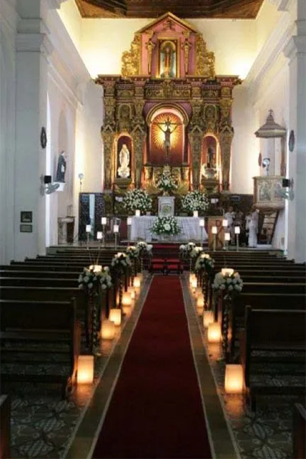 Decoración de iglesia para boda - Imagui